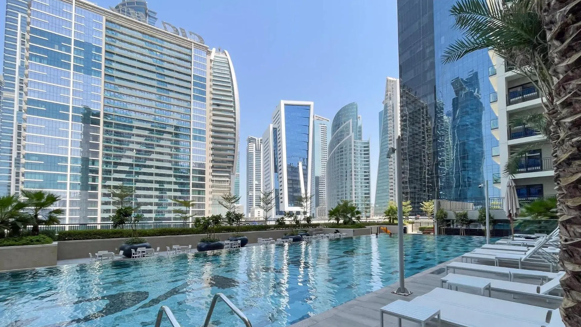 Apartament Modern 1 Bed In Zada Tower With Balcony - Sleeps 2 Dubaj