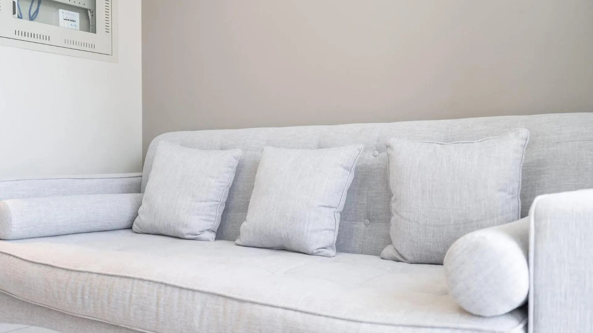 アパート ドバイModern 1 Bed In Zada Tower With Balcony - Sleeps 2アパートメント アラブ首長国連邦
